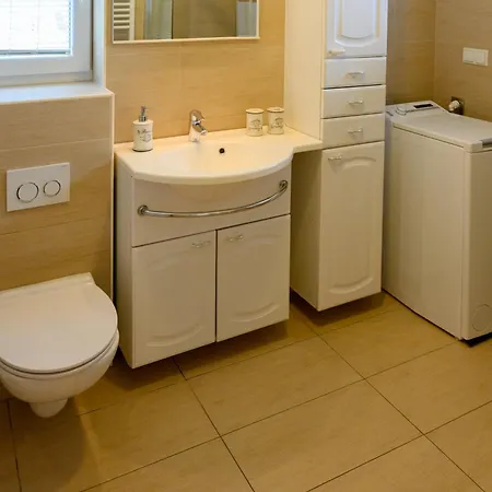 Διαμέρισμα Apartma Ranc Luze *