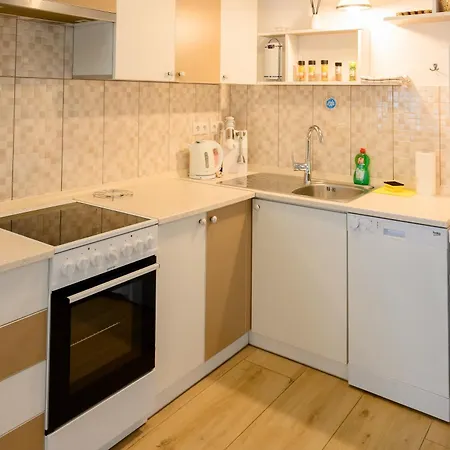 Apartma Ranc Luze 크란